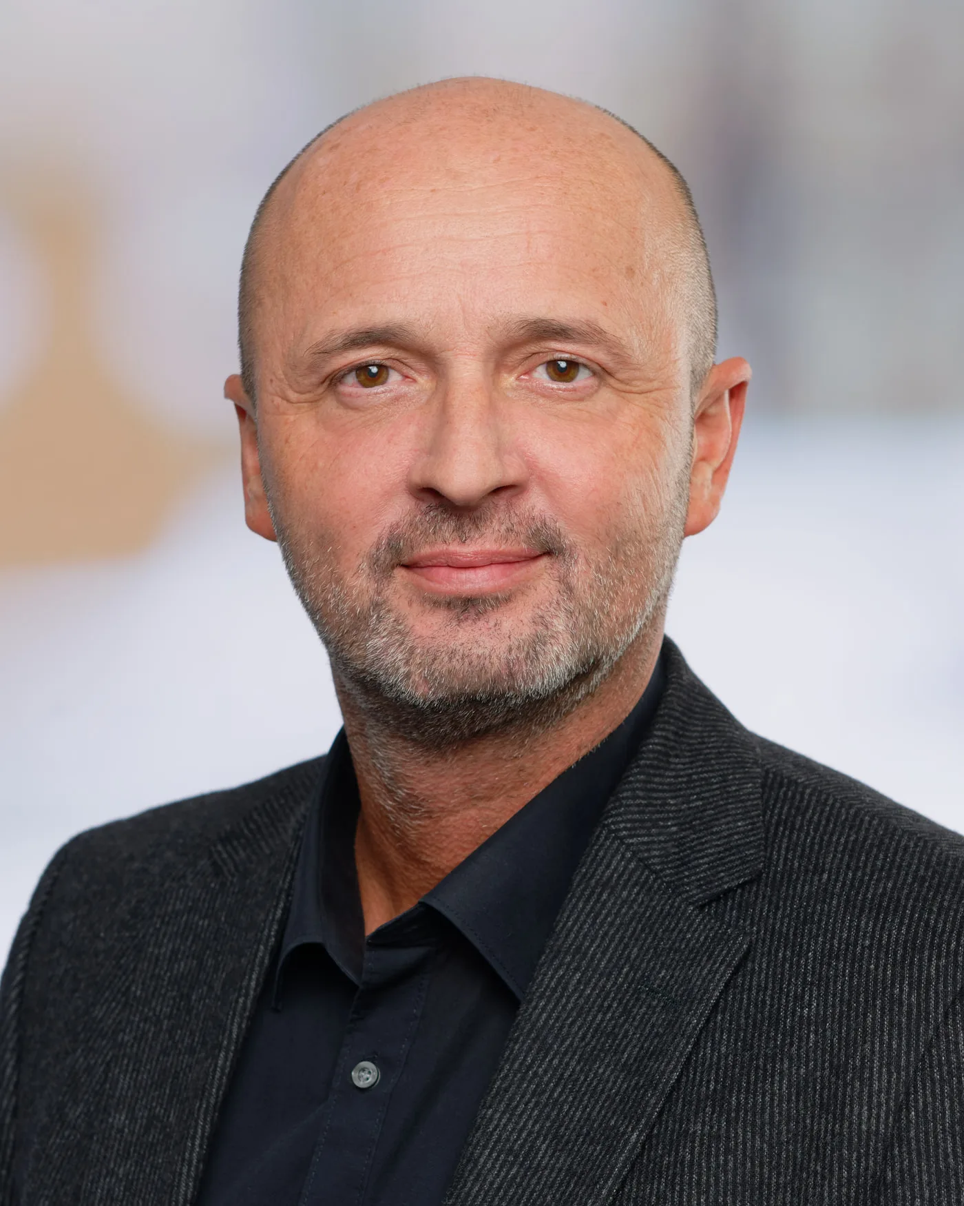 Jens Schöberling, unabhängiger Berater für Entscheidungen zu KI, Automatisierung und digitaler Unternehmensarchitektur